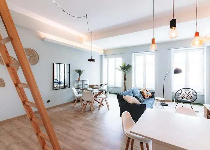 Batalha Charming Loft Διαμέρισμα *